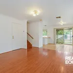 Rent 3 bedroom house in Moorebank