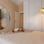 Alquilo 3 dormitorio apartamento de 142 m² en madrid