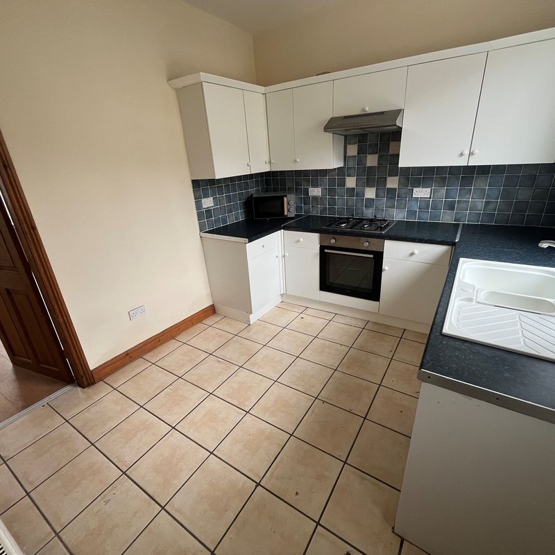 2 bedroom property to let in Skelton Street, Colne BB8 - £575 pcm