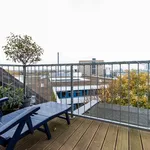 Rent 2 bedroom apartment of 128 m² in Dusseldorf