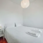 Rent 1 bedroom apartment in porto