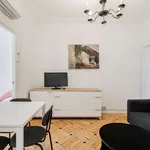 Rent 3 bedroom apartment of 61 m² in madrid