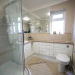 Rent 5 bedroom house in South East England