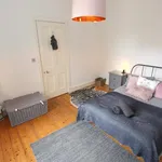 Rent 2 bedroom apartment in Edinburgh  City Centre