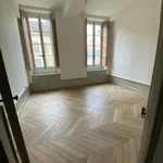 Appartement de 147 m² avec 6 chambre(s) en location à Dijon