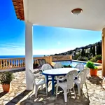 ACOGEDORA VILLA EN MORAIRA