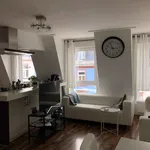 Miete 6 Schlafzimmer wohnung von 23 m² in Frankfurt