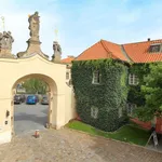 Rent 2 bedroom apartment of 73 m² in Praha 1