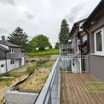 Pronajměte si 3 ložnic/e byt o rozloze 70 m² v Vochov