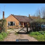 Rent 4 bedroom house in East Midlands