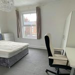 Rent 4 bedroom house in Nottingham