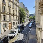 Rent 4 bedroom apartment of 112 m² in Paris