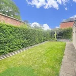 Rent 5 bedroom house in South East England