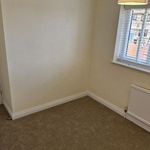 Rent 3 bedroom house in East Midlands