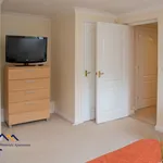 Rent 5 bedroom flat of 75 m² in Basingstoke