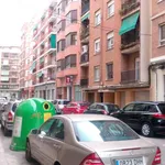 Rent a room of 30 m² in valencia