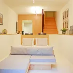 Rent 1 bedroom apartment of 110 m² in porto