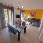 Rent 2 bedroom apartment of 65 m² in Barcelona