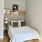 Rent 3 bedroom apartment of 60 m² in Paris