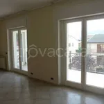 Rent 3 bedroom apartment of 130 m² in Airola