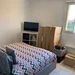 Maison de 93 m² avec 3 chambre(s) en location à Démuin