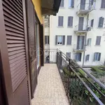 Rent 3 bedroom apartment of 92 m² in Milano