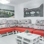 Alquilo 5 dormitorio apartamento de 65 m² en Málaga