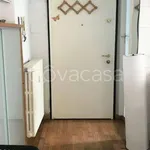 Rent 1 bedroom apartment of 32 m² in Milano