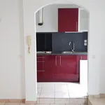 Appartement de 42 m² avec 2 chambre(s) en location à Sainte Savine