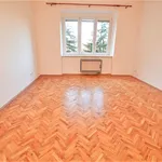 Pronajměte si 1 ložnic/e byt o rozloze 32 m² v Praha