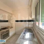 Rent 5 bedroom apartment of 200 m² in Rome