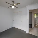 Rent 3 bedroom house of 4550 m² in  Darra QLD 4076                        