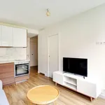 Rent 1 bedroom apartment of 334 m² in Paris