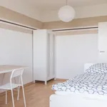 Rent a room of 102 m² in berlin