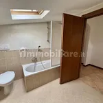 Affitto 3 camera appartamento di 95 m² in Mandello del Lario