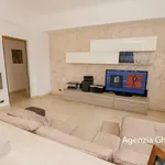 Rent 1 bedroom apartment of 91 m² in Genova