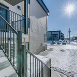 Appartement de 1194 m² avec 5 chambre(s) en location à Sherbrooke