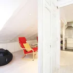 Rent 1 bedroom apartment of 40 m² in madrid