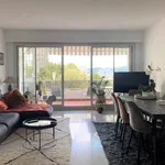 Appartement de 120 m² avec 1 chambre(s) en location à Marseille