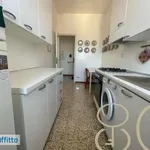 Rent 3 bedroom apartment of 90 m² in Milan