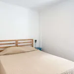 Rent 1 bedroom apartment of 35 m² in lisbon