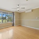 Rent 4 bedroom house in Port Kennedy