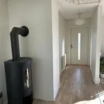 Rent 4 rooms apartment of 130 m² in Hjuvik