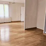 Maison de 80 m² avec 4 chambre(s) en location à La Celle-Saint-Cyr