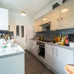 Rent 4 bedroom apartment in West Midlands