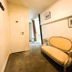 Rent 2 bedroom apartment of 950 m² in Paris
