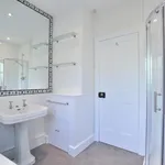 Rent 3 bedroom house of 117 m² in London