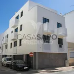 Rent 2 bedroom apartment of 71 m² in Portimão