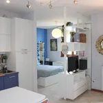 Rent 1 bedroom apartment of 32 m² in Florence