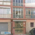 Rent 4 bedroom apartment of 89 m² in Palermo